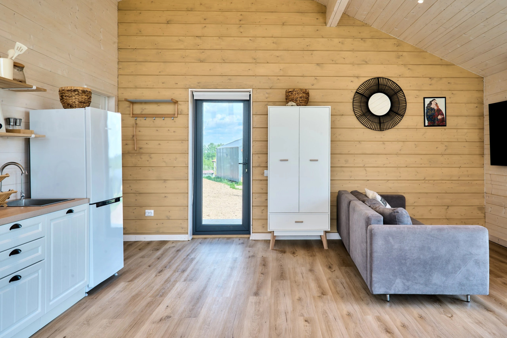 Коттедж Якунино-Дача Дом Бобра