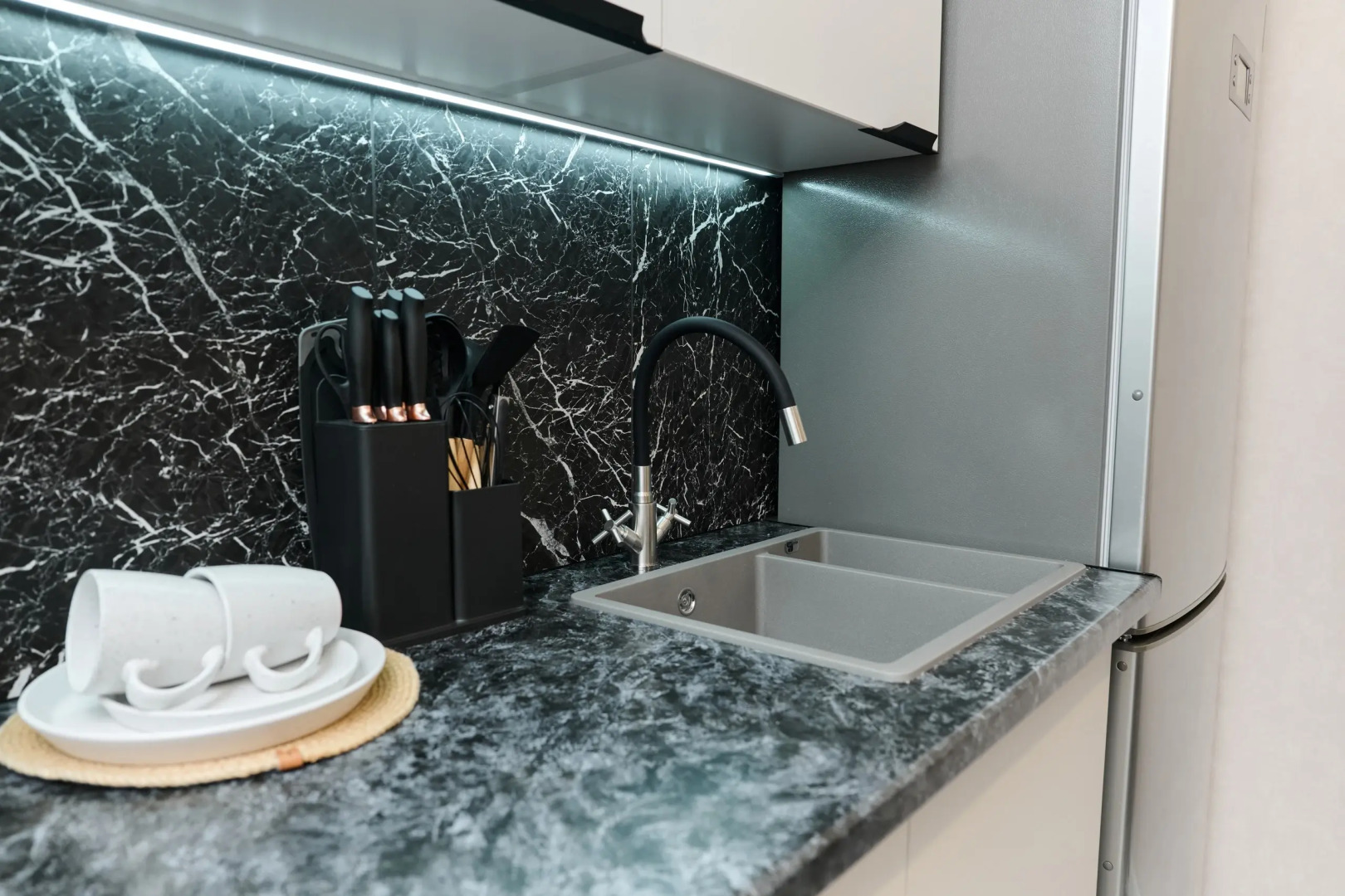 Апартаменты на Пархоменко 151/1