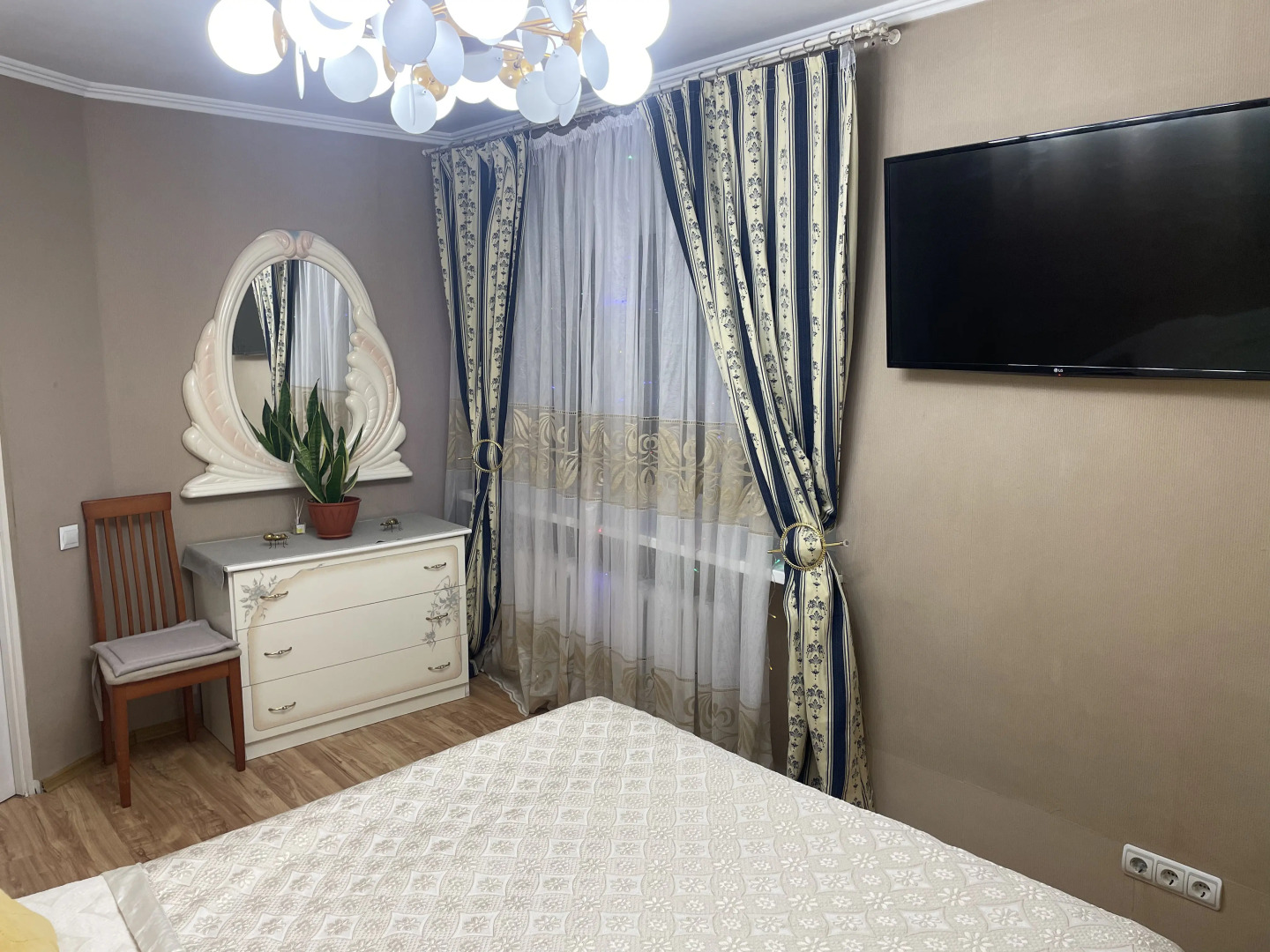 Квартира Уютная в Тихом Районе