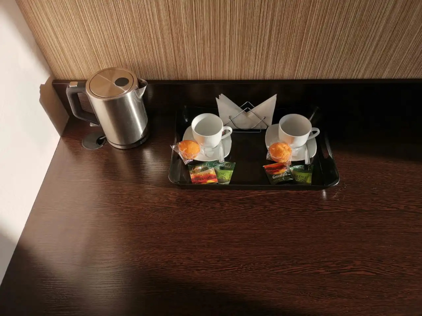 Отель Компас