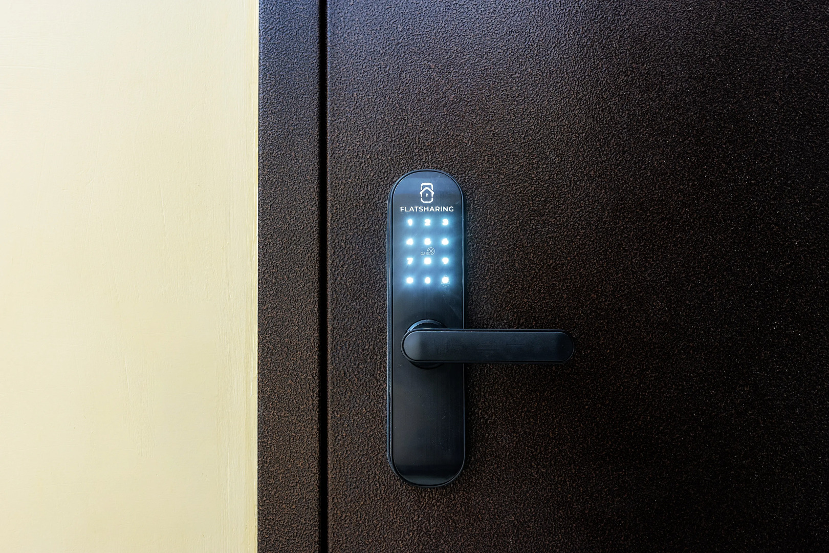 Квартира на ул. Бурнаковская 71