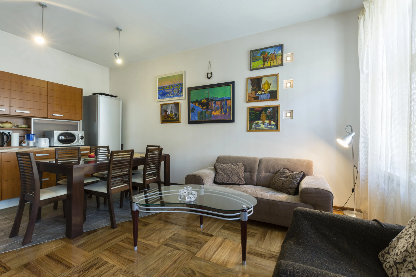 Квартира Malaya Konushennaya 12