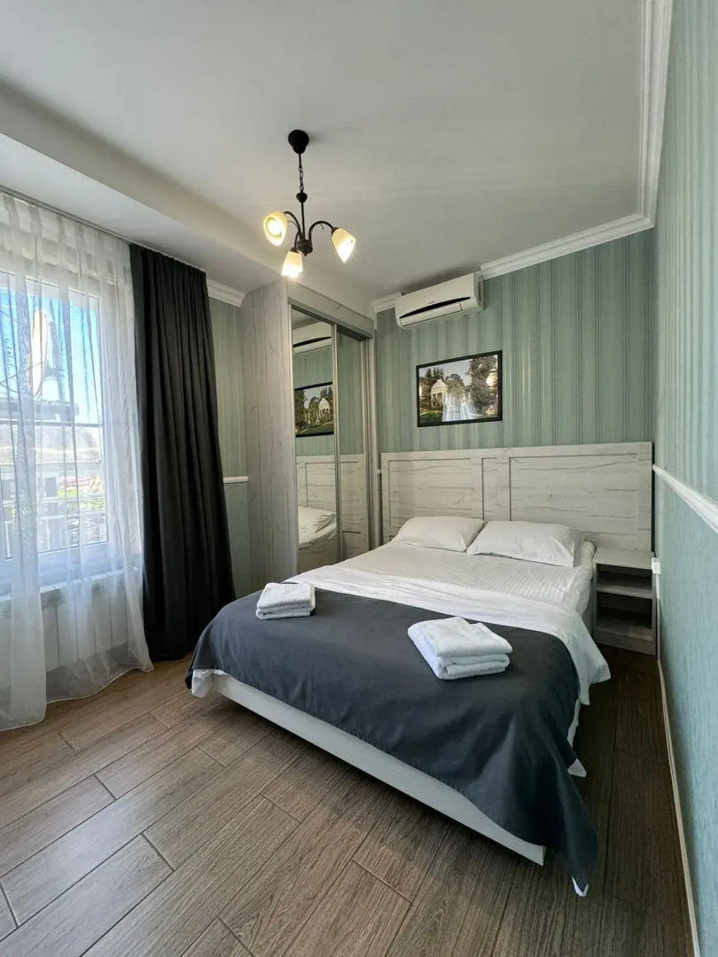 Отель Тростник