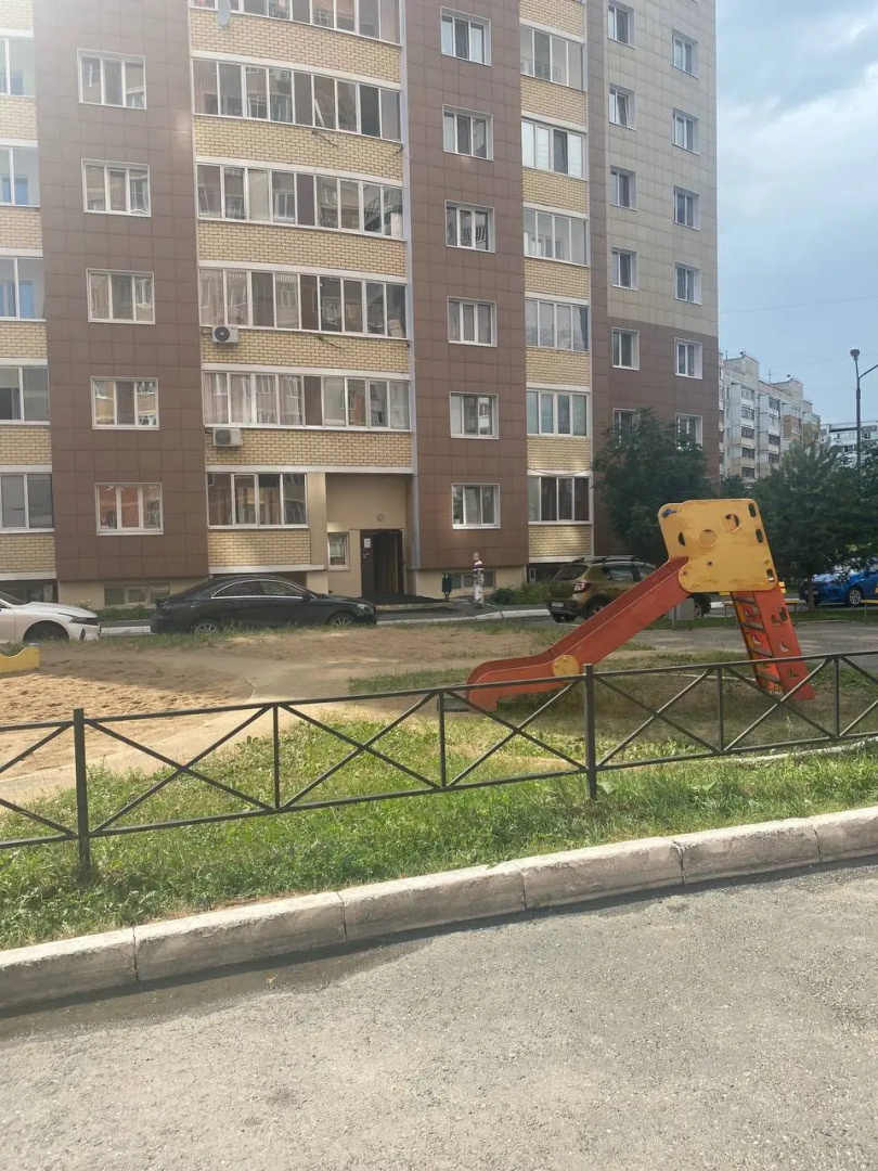 Апартаменты Уютные 2х комнатные недалеко от центра и метро