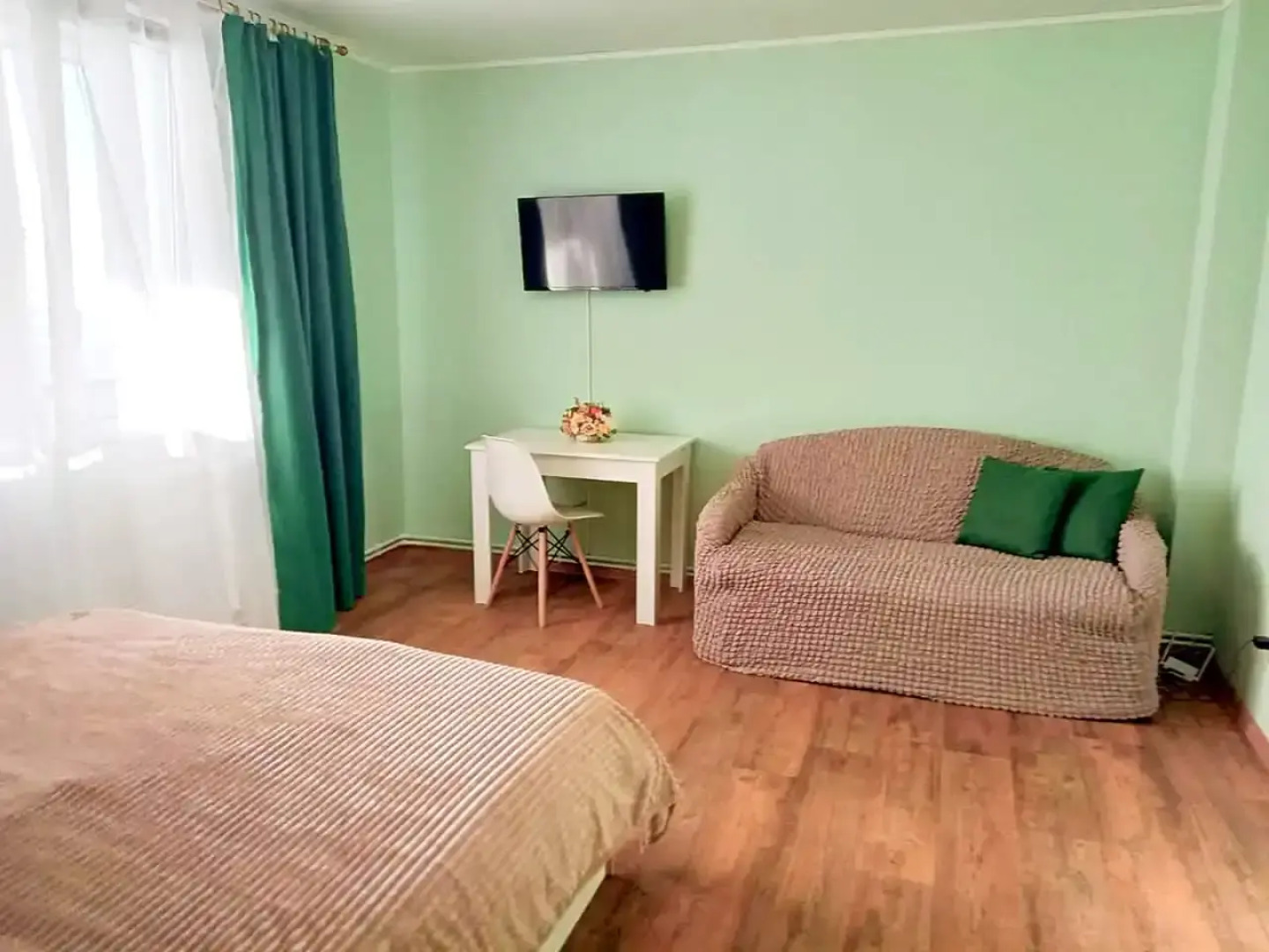 Квартира двухкомнатная по улице Ленина