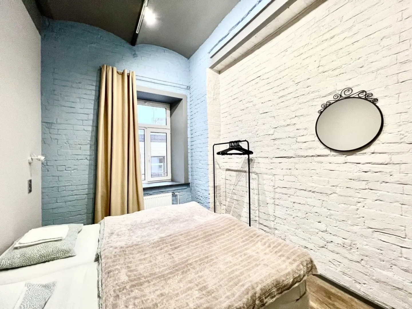 Хостел Крыша Roof hostel Крыша