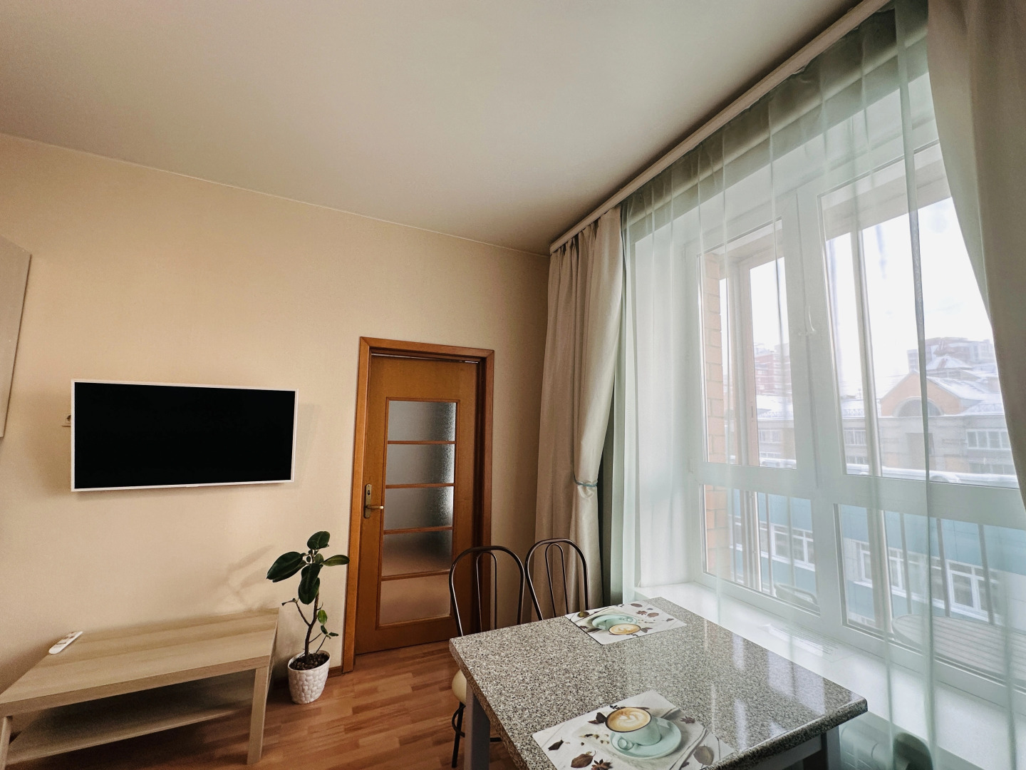 Квартира Nasutki38  Бирюза