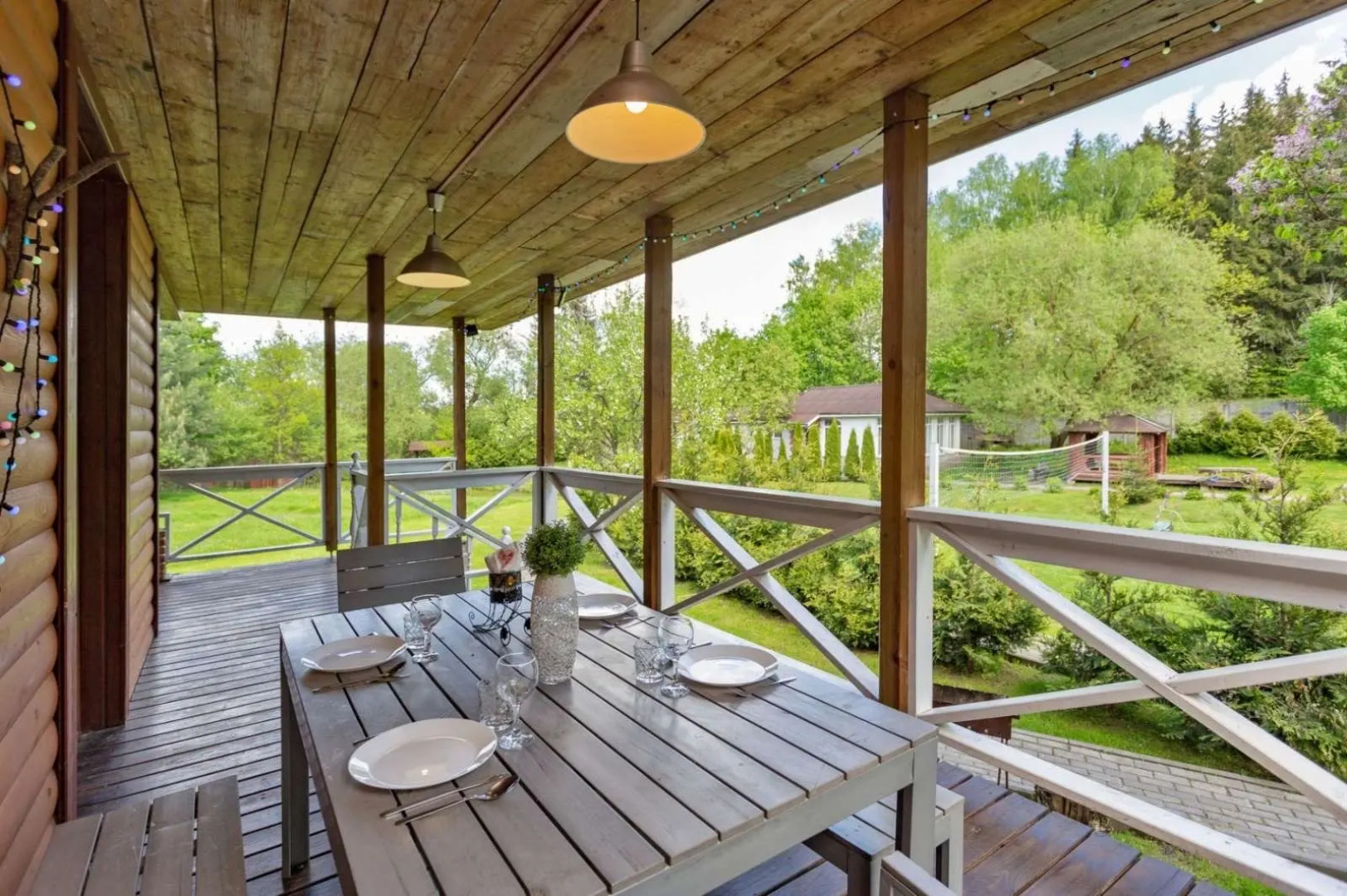 Частный дом "Двухуровневый коттедж с открытой террасой"