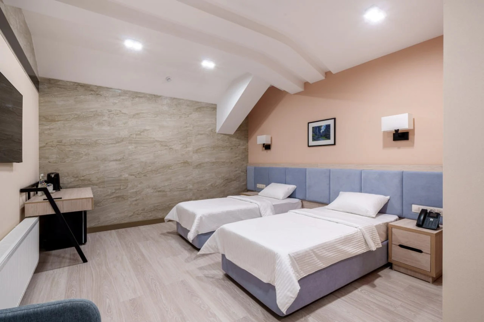 Отель Галактика