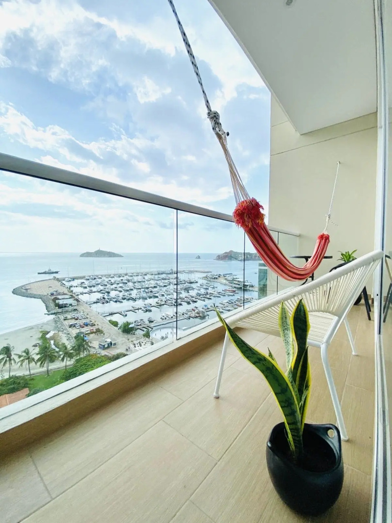 Апартаменты Blue Loft oceanview in Marina rooftop pool prime location