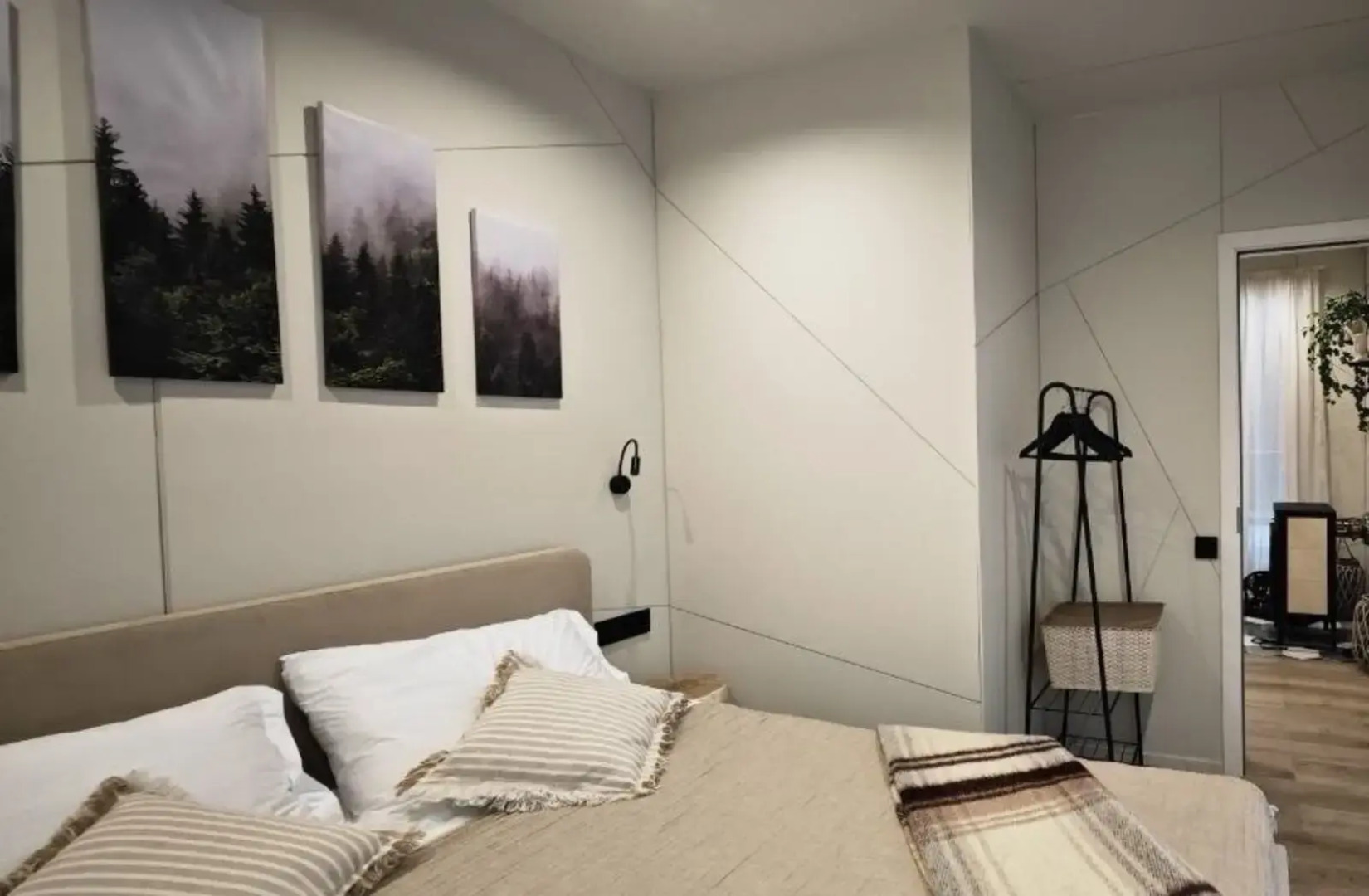 Частный дом с камином и потрясающим видом на лес