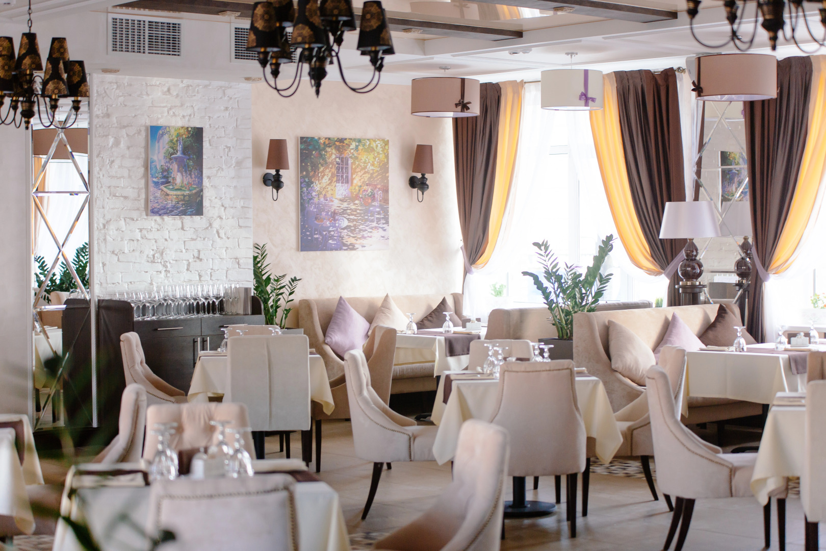 Отель Аврора