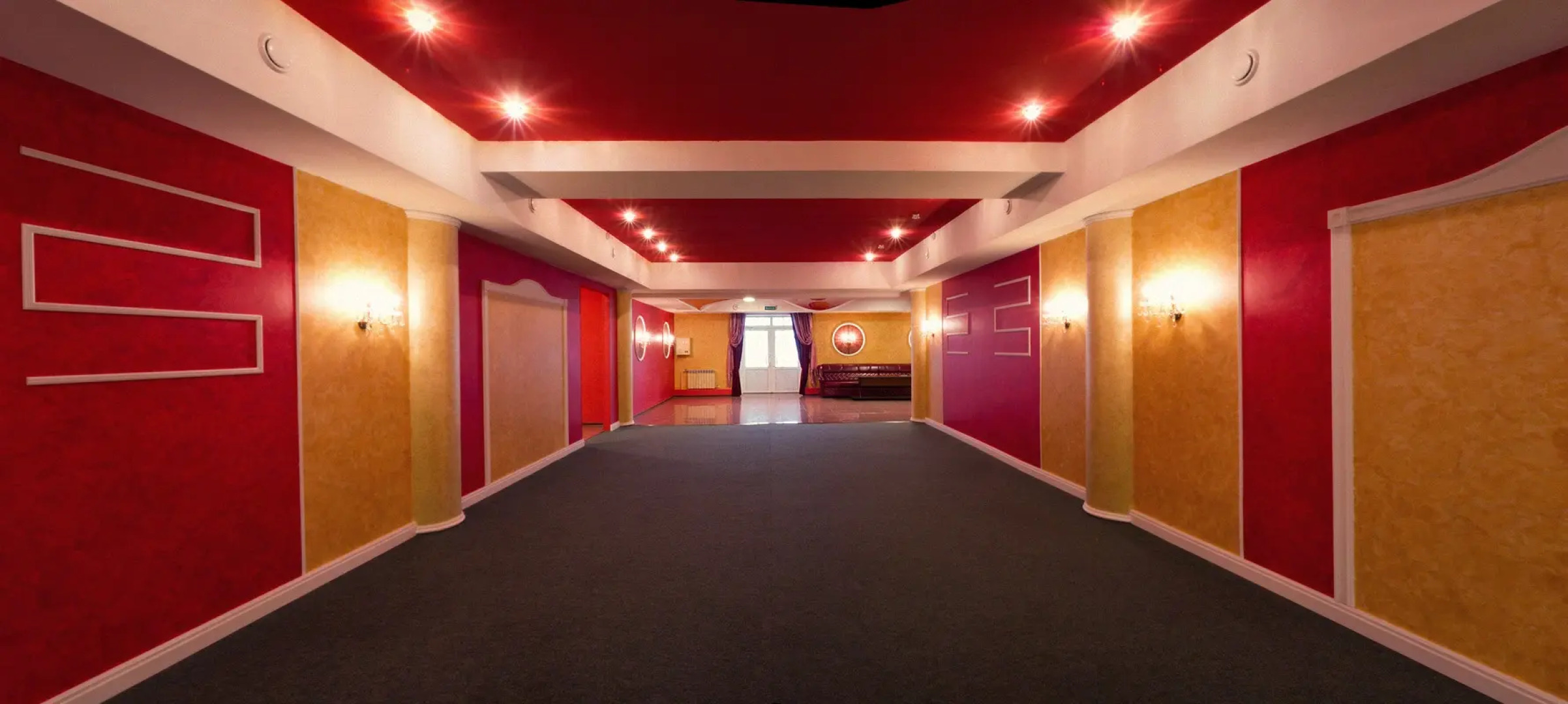 Отель Милана