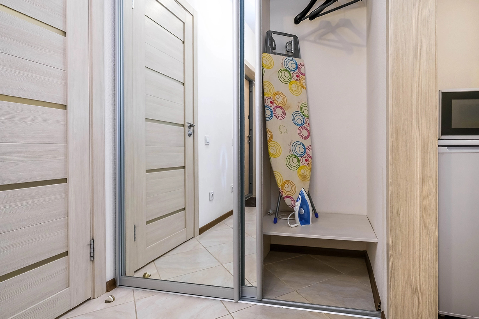 Апартаменты На 18 этаже Сибирская 42