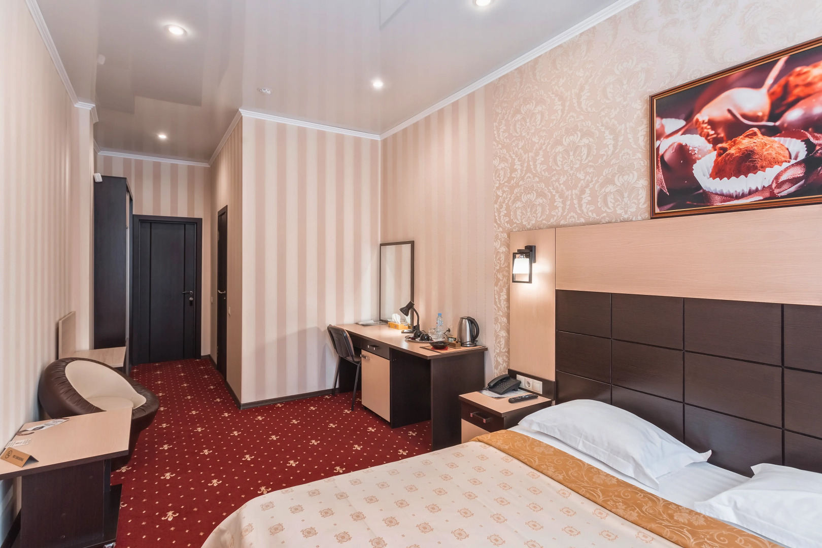 Отель Шоколад