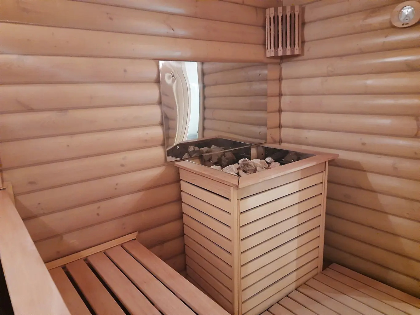 Отель Азалия на Нариманова