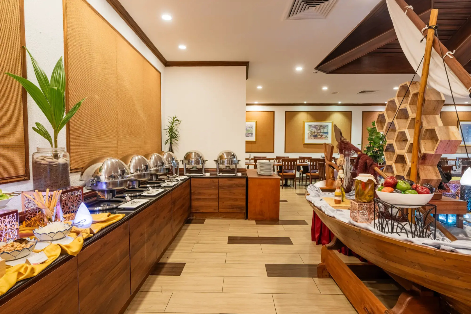 Отель Hulhule Island