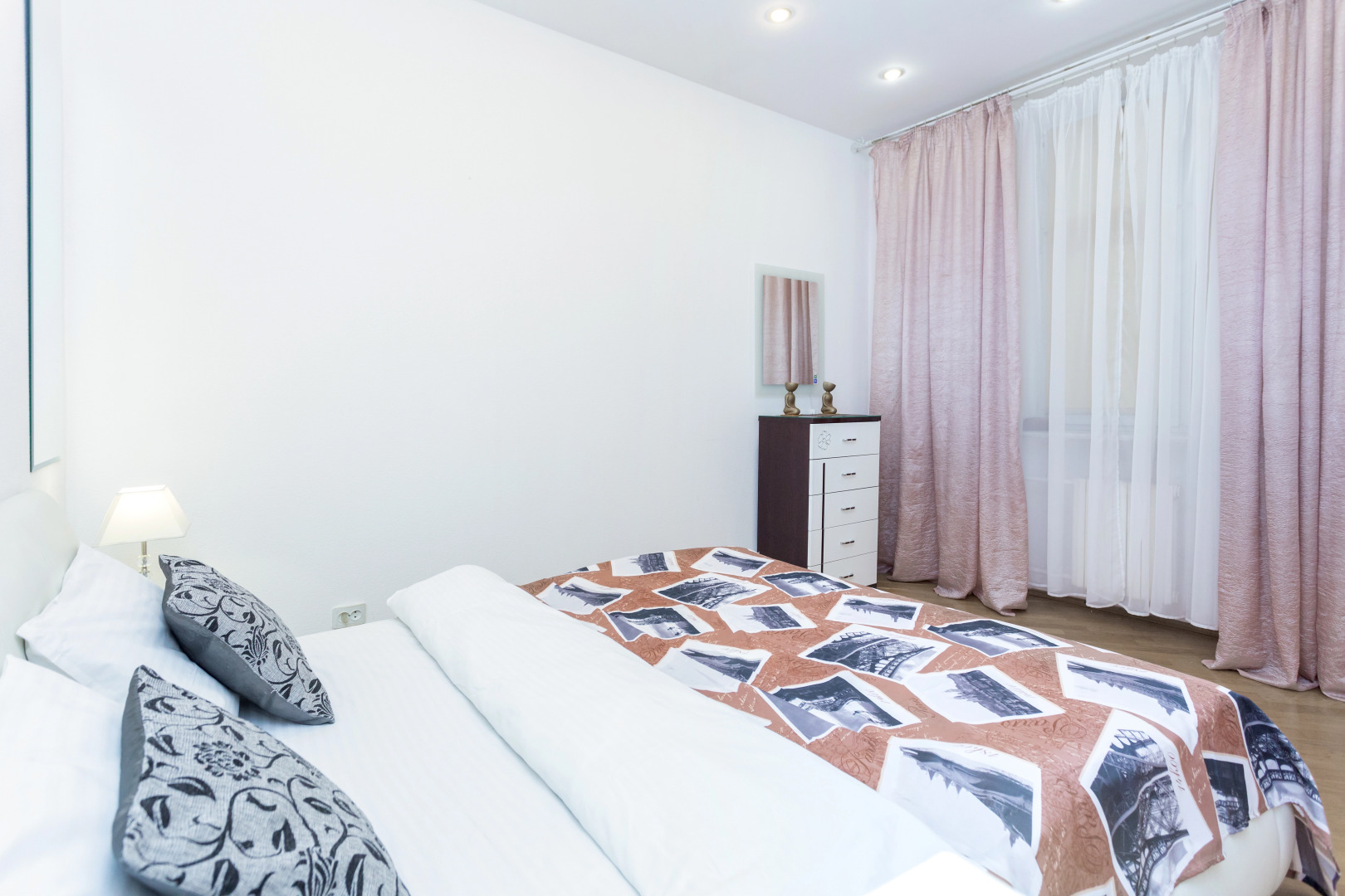 Апартаменты на Карла Маркса 8