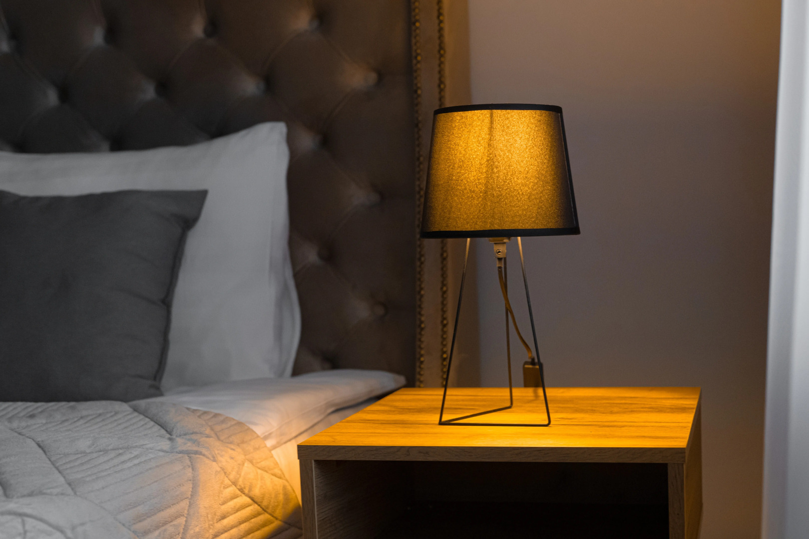 Апартаменты Lalapart Gray stone на 30 этаже небоскреба Савеловский Сити