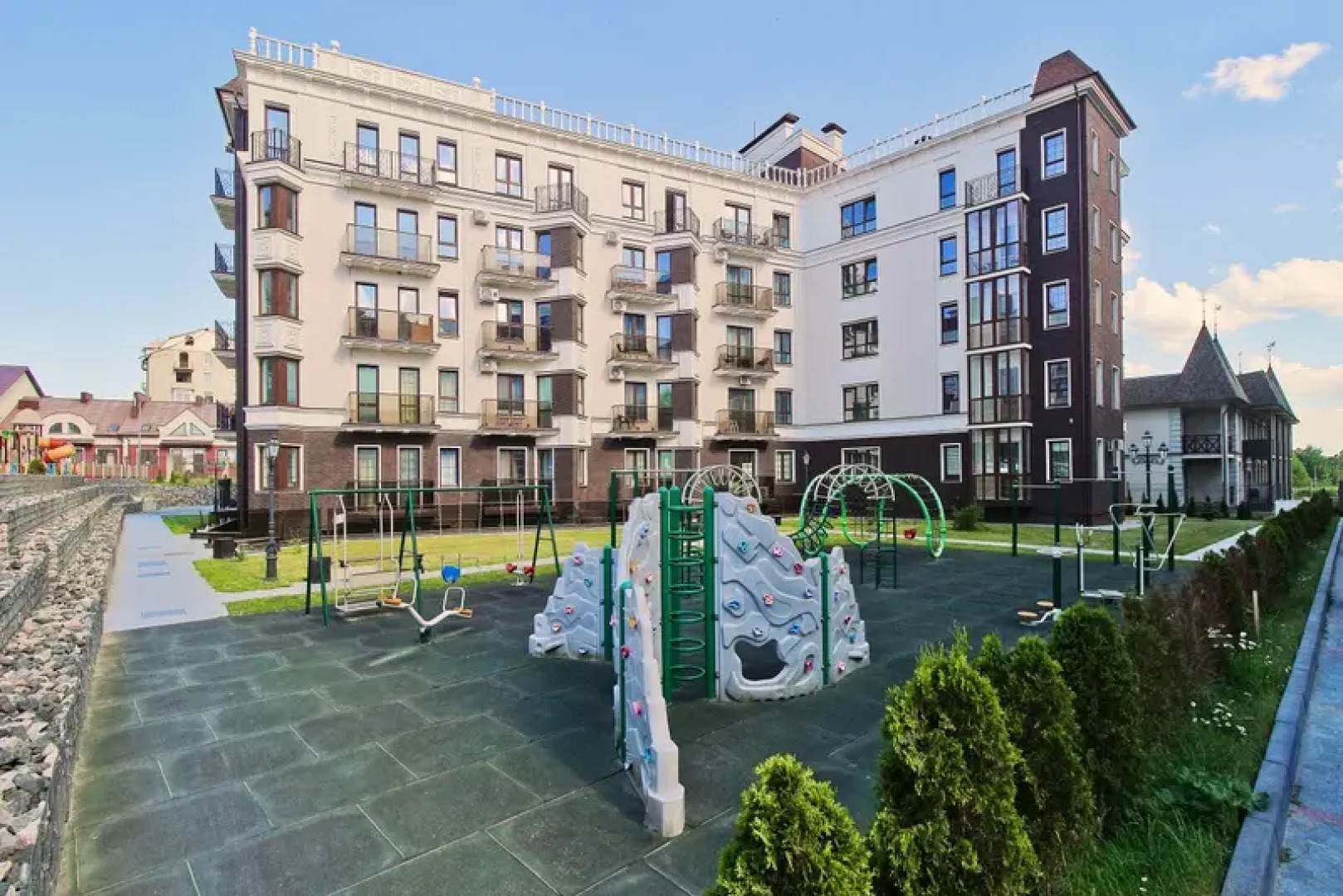 Апартаменты на Приморской