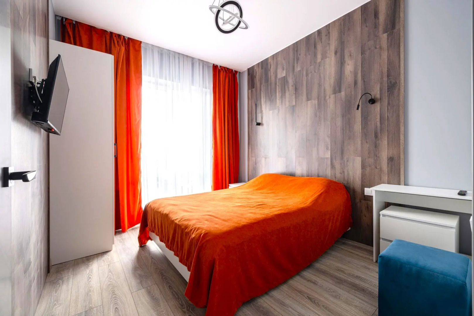 Частный дом Коттеджа с баней и бассейном