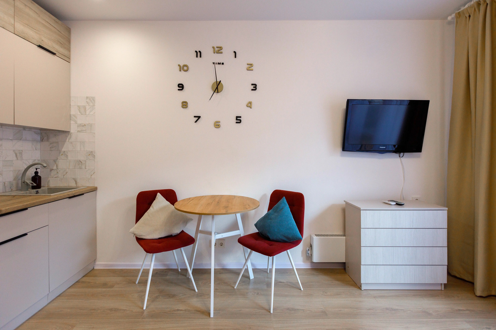 Квартира с Балконом