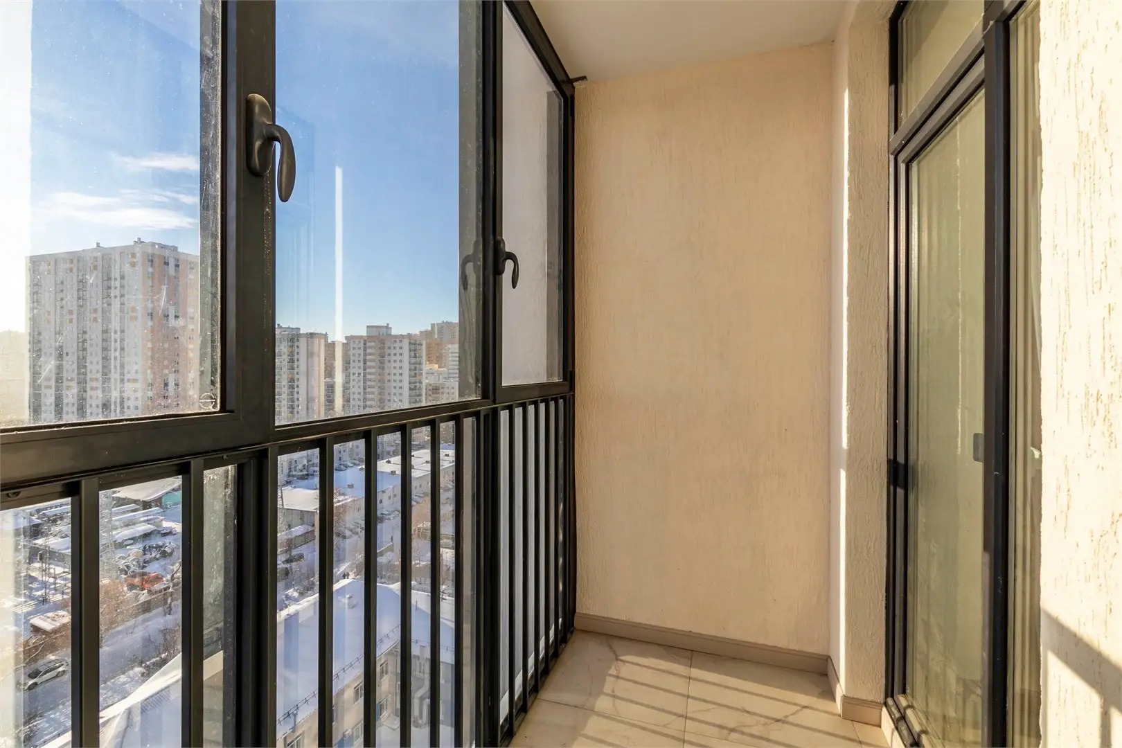 Квартира BeGuest на Шаронова 31