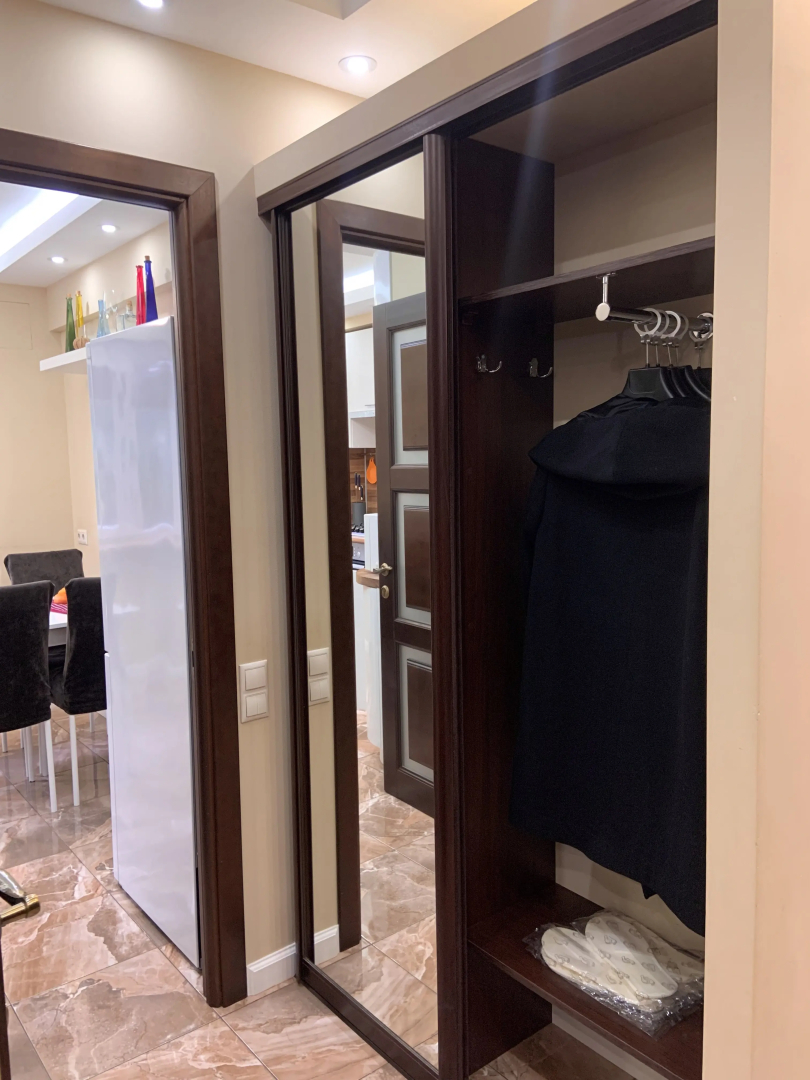 Квартира Уютная в Тихом Центре на Роз 65 10 Минут до Моря