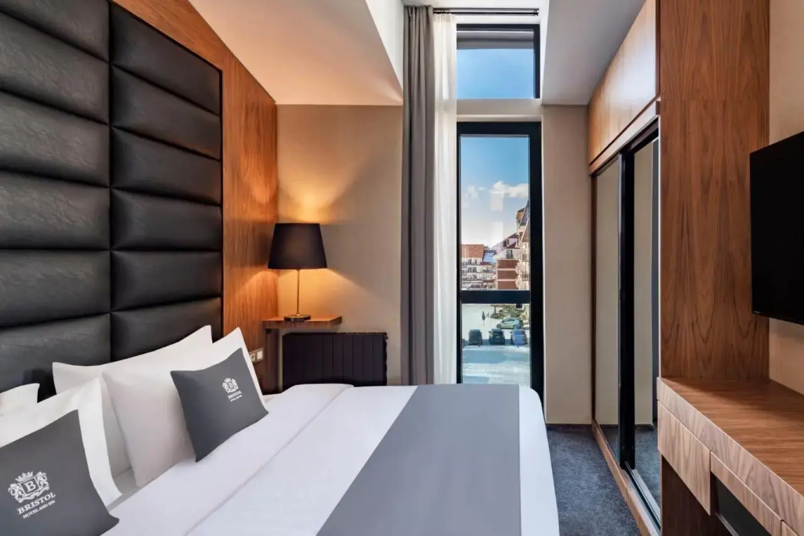 Отель Bristol Hotel and Spa Bakuriani