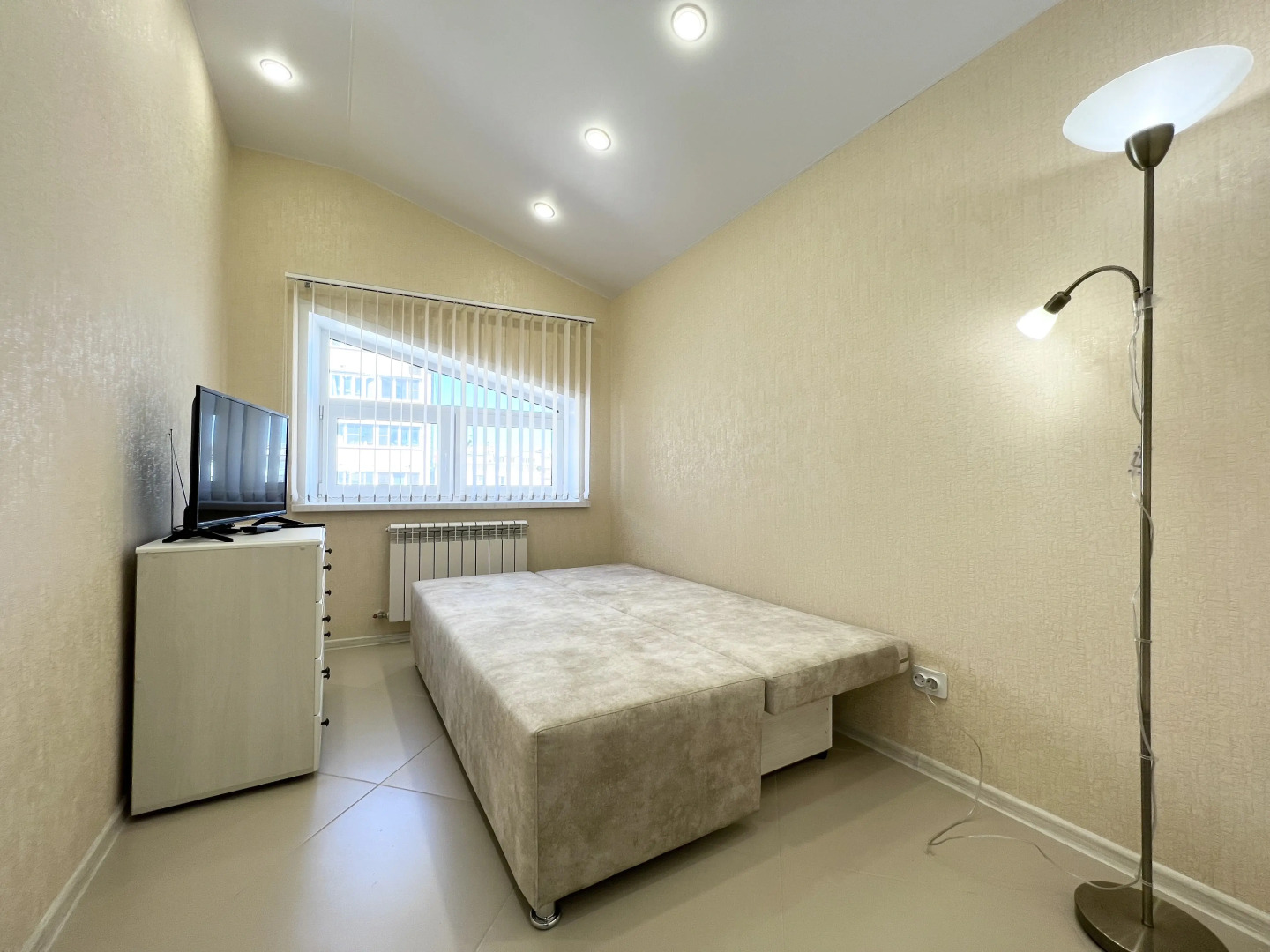 Апартаменты на Тульской 18 на шестом этаже квартира  23