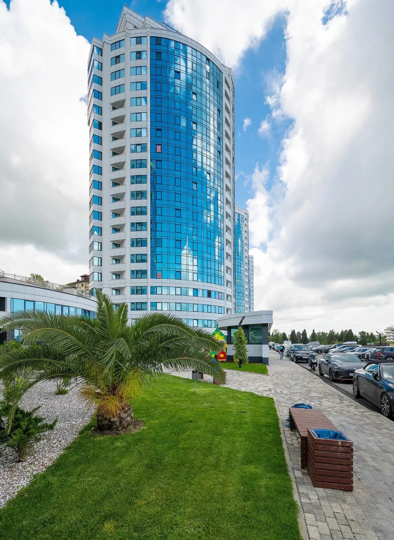 Апартаменты двухкомнатные MorskayaSimfonya-2 люкс с панорамой на море бассейном