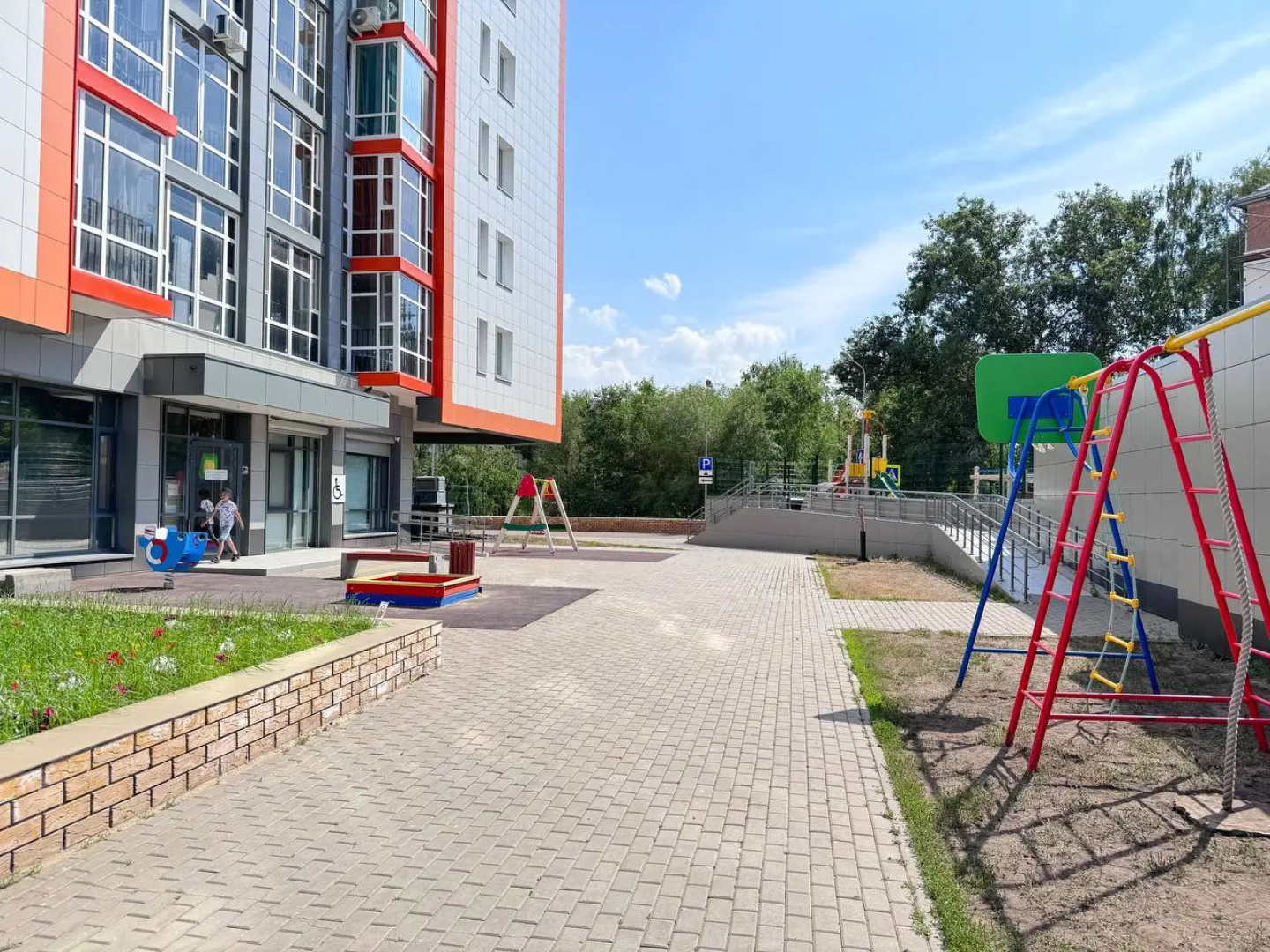 Апартаменты Метро Аметьево с панорамным видом на Казань