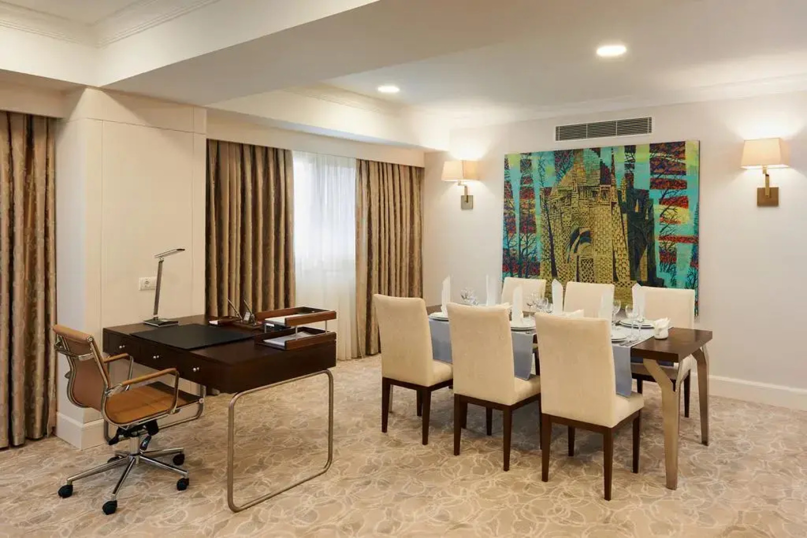 Отель Wyndham Tashkent