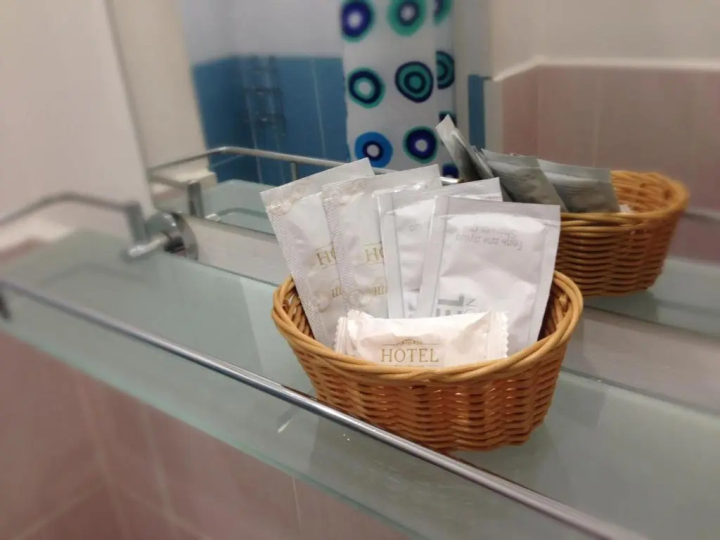 Мини-отель Эконом-отель Лира