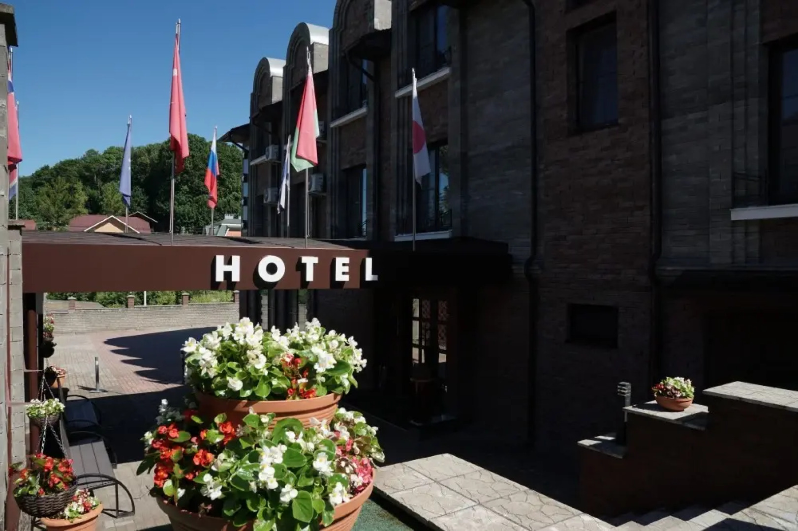 Отель Медведь