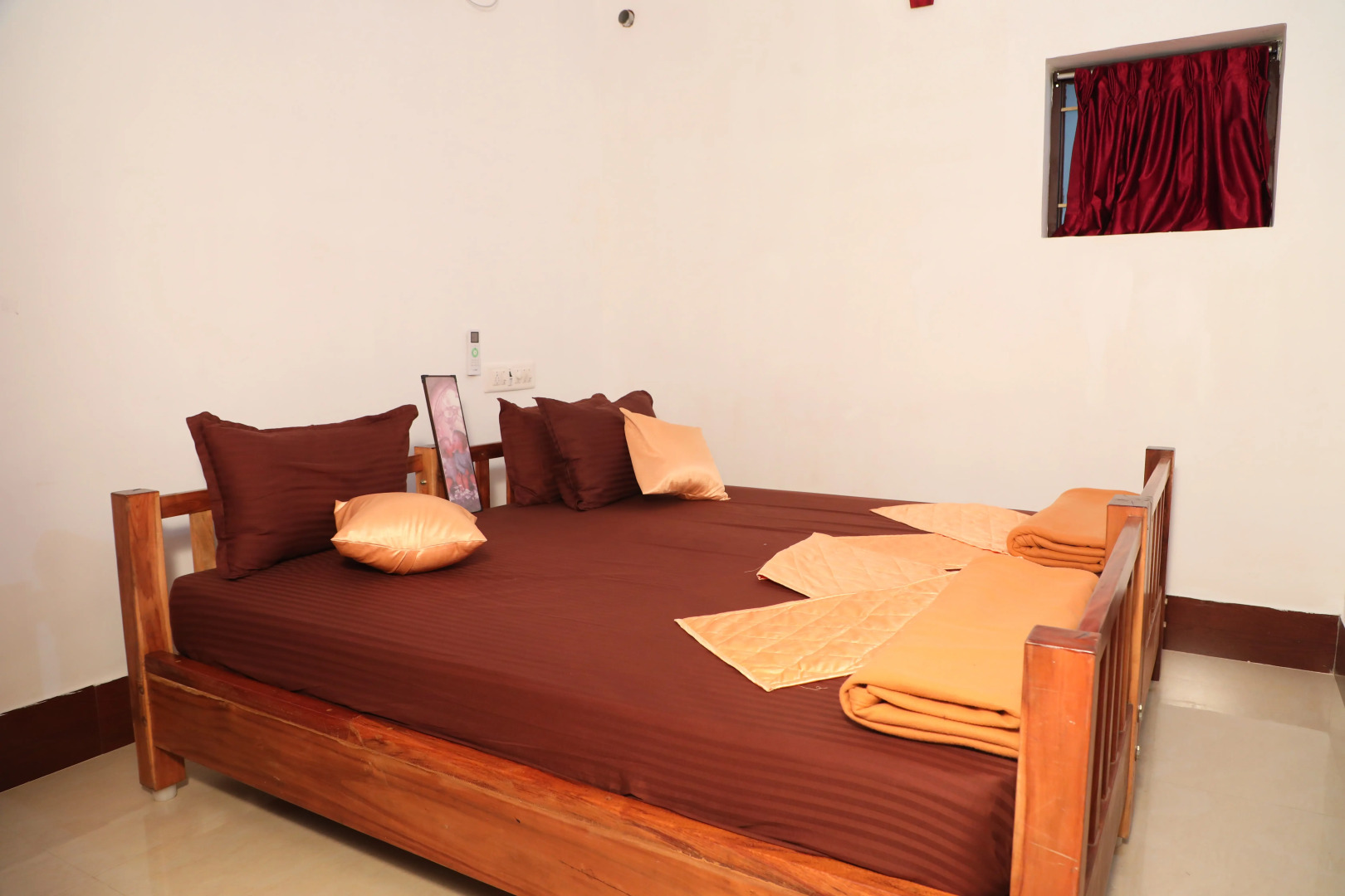 Отель Manora Residency