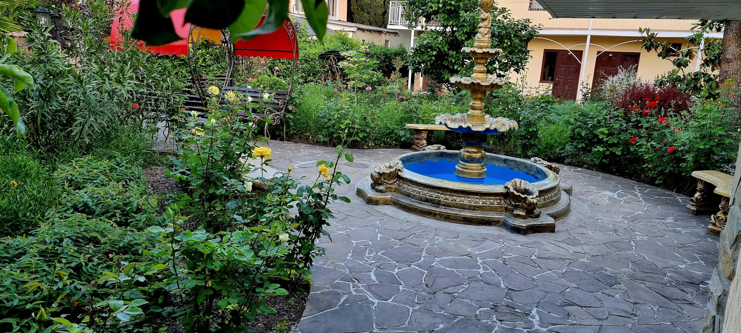 Курортный отель Орхидея