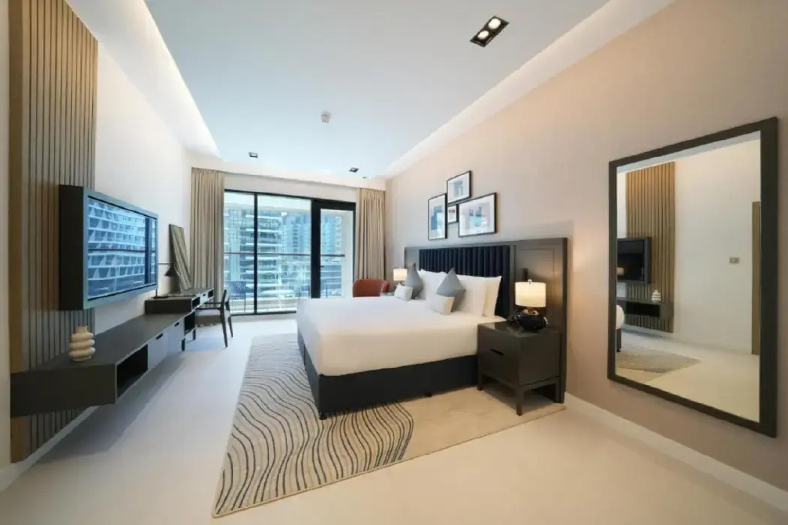 Apart-Hotel Cheval Maison - The Palm Dubai