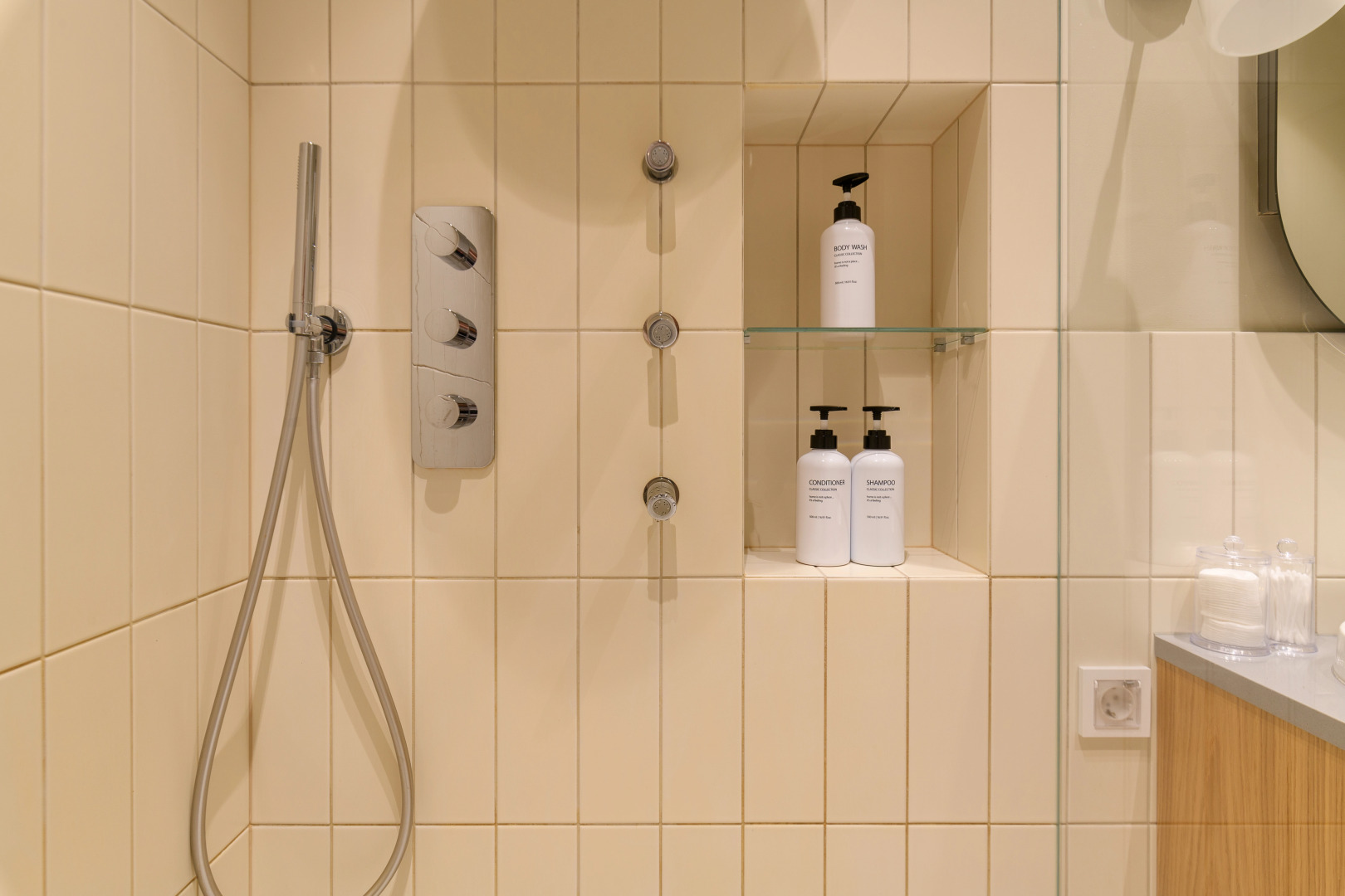 Апартаменты ДВА ГОРОДА - на Набережной