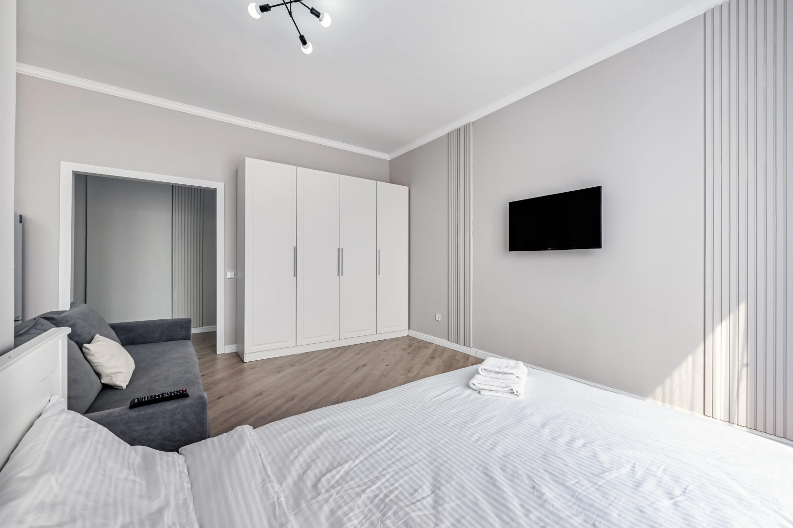 Апартаменты однокомнатные возле Хан-Шатыра