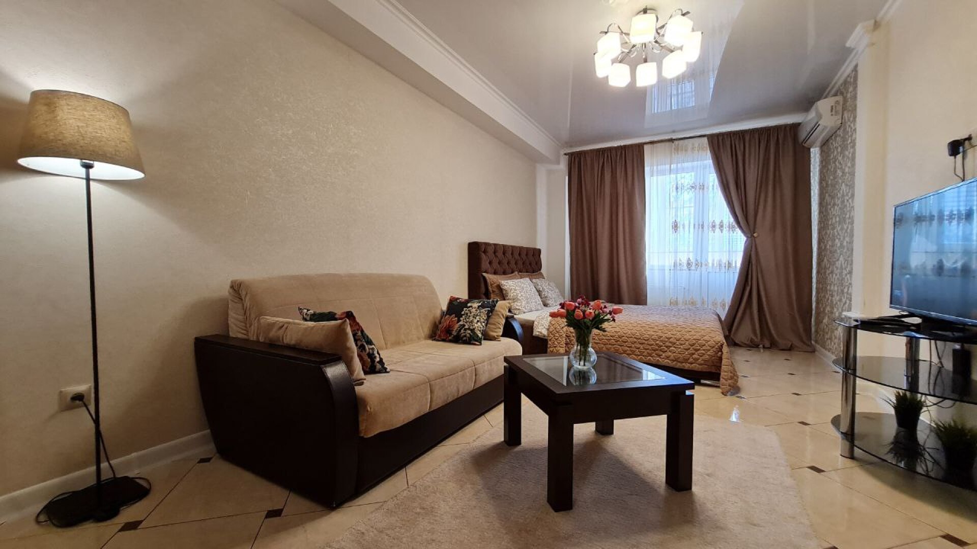 Апартаменты VIP квартиры на Московской by Sutki26