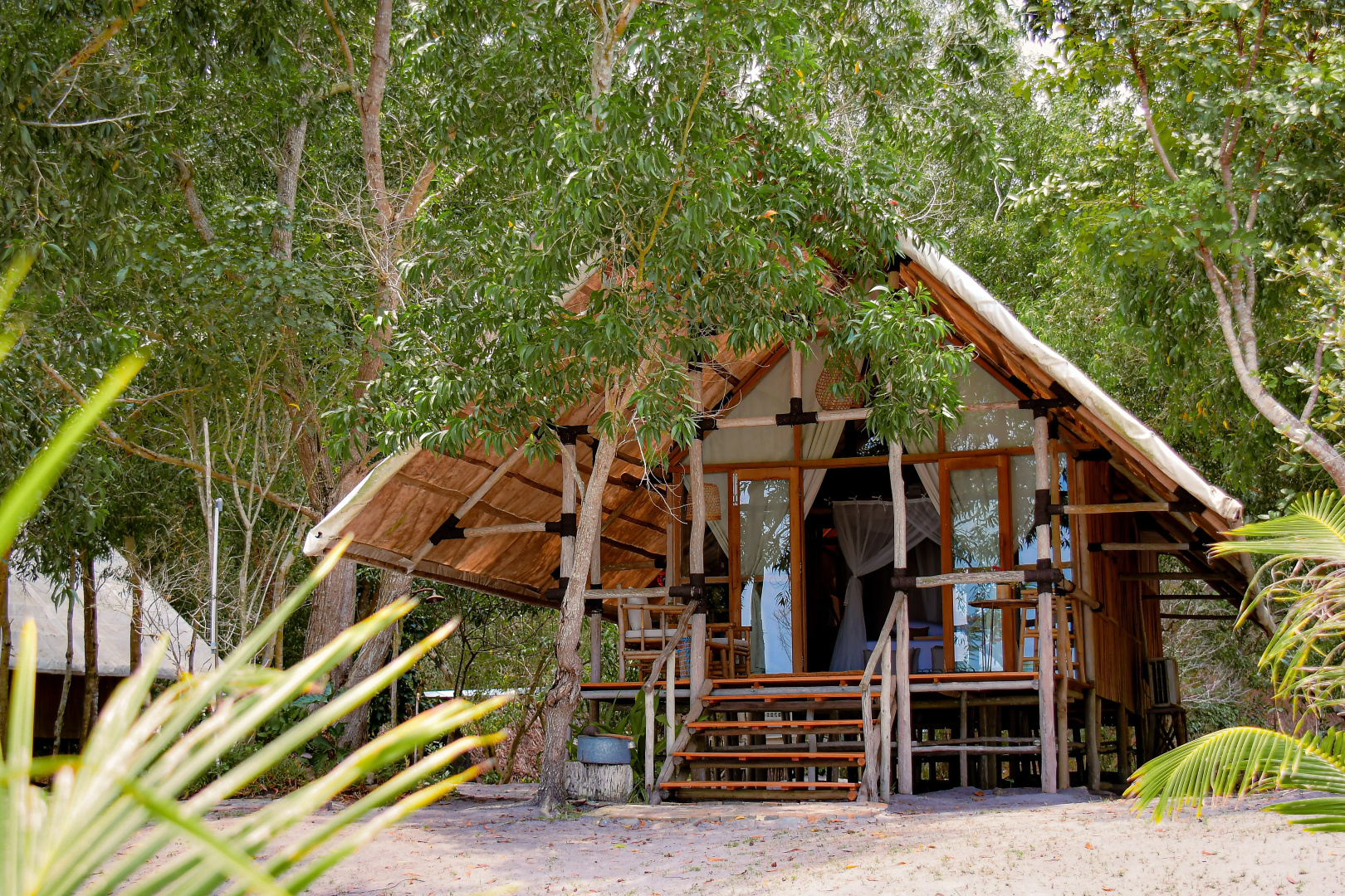 Отель Billiton Ekobeach Retreat Resort