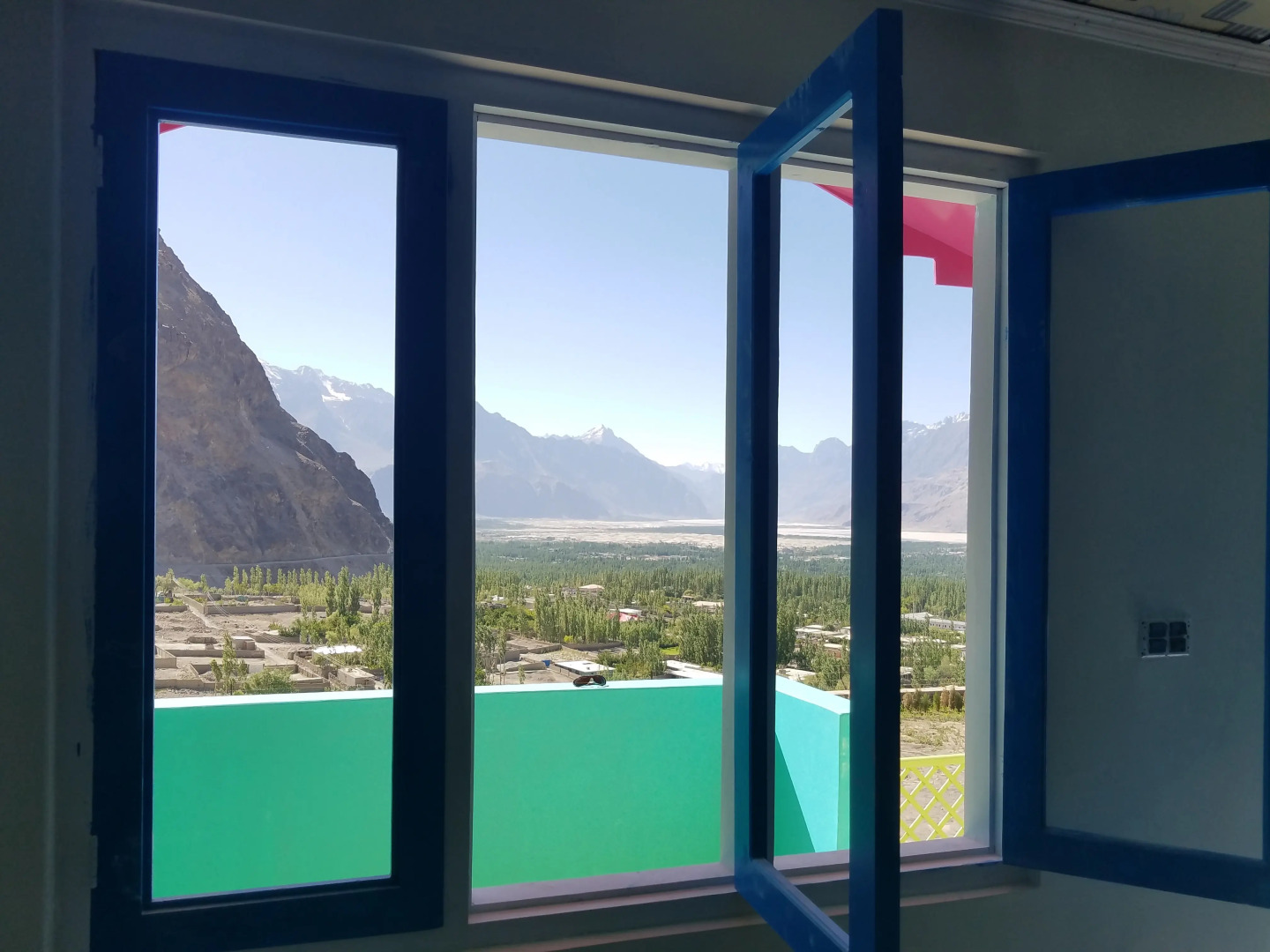 Отель Mountain Lodge Holiday Home Skardu