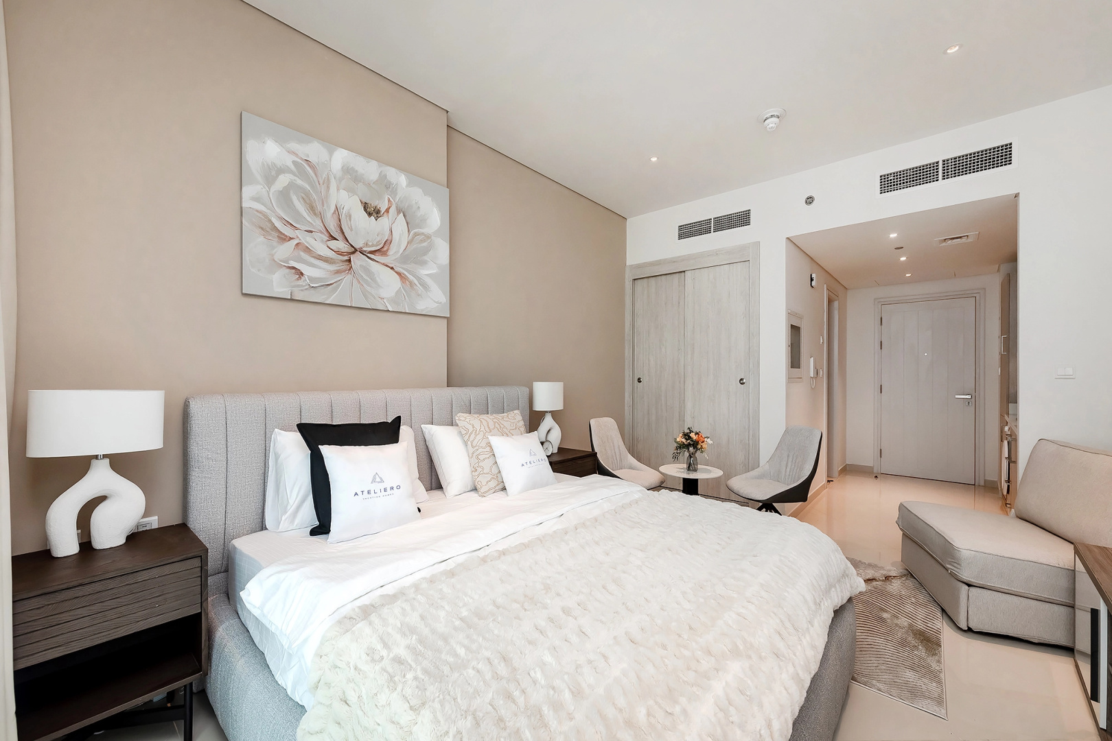 Апартаменты Seven Palm on Palm Jumeirah