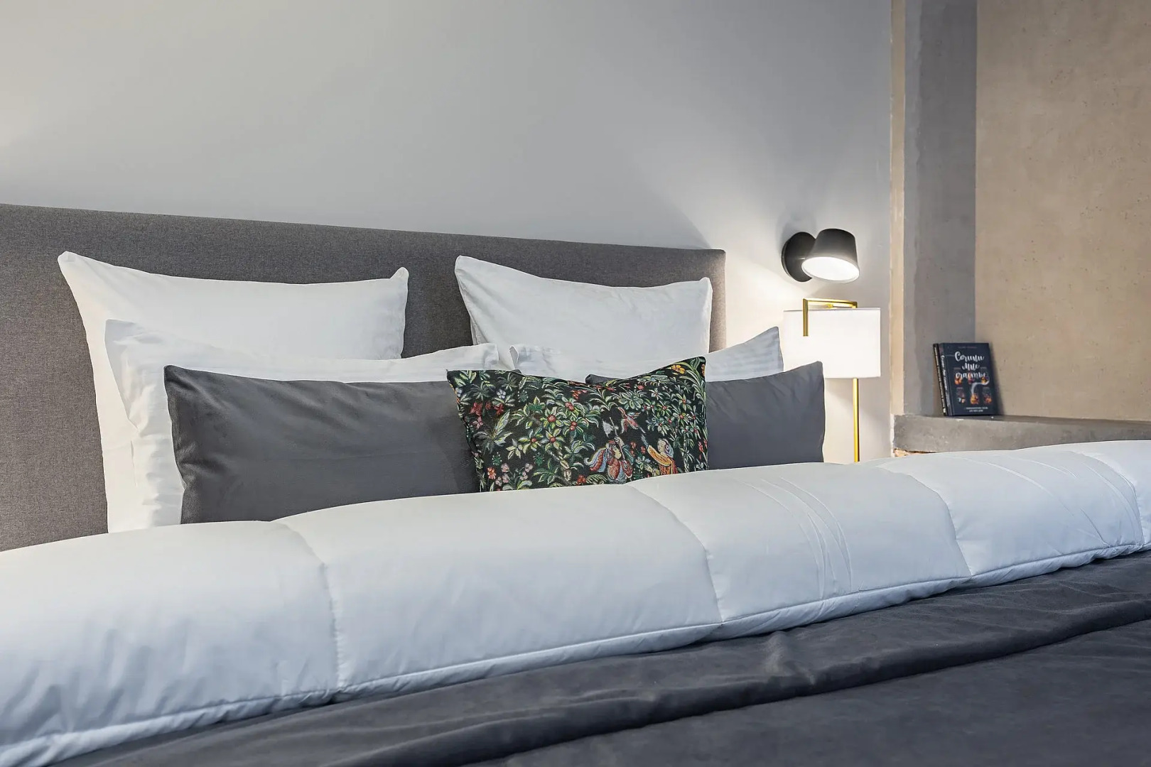 Апартаменты Стильные Bugrov на Ошарской