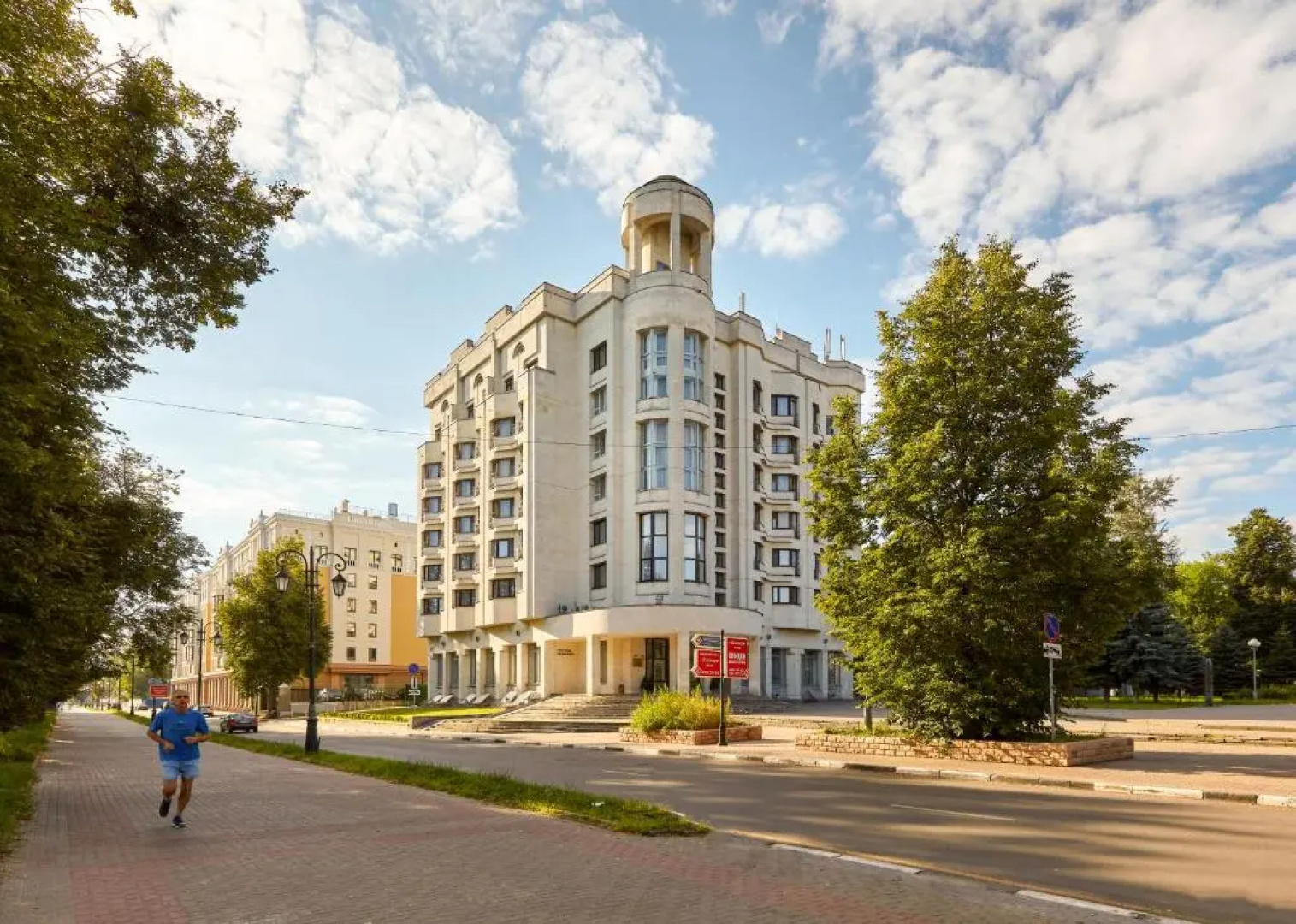 Отель Октябрьская