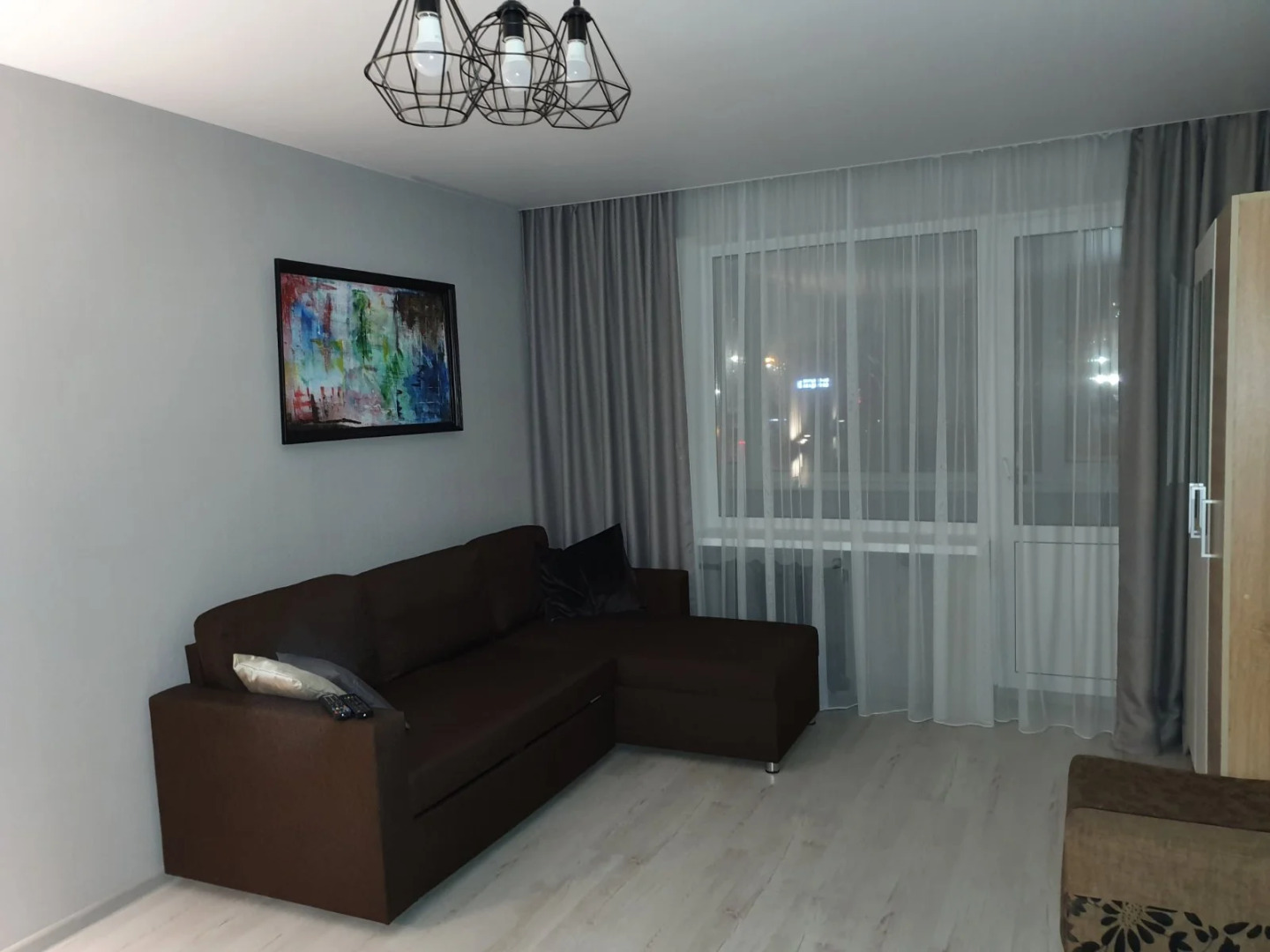 Квартира с 2 Изолированными Друг от Друга Спальнями