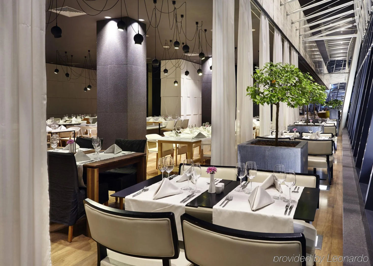 Отель Holiday Inn Тбилиси