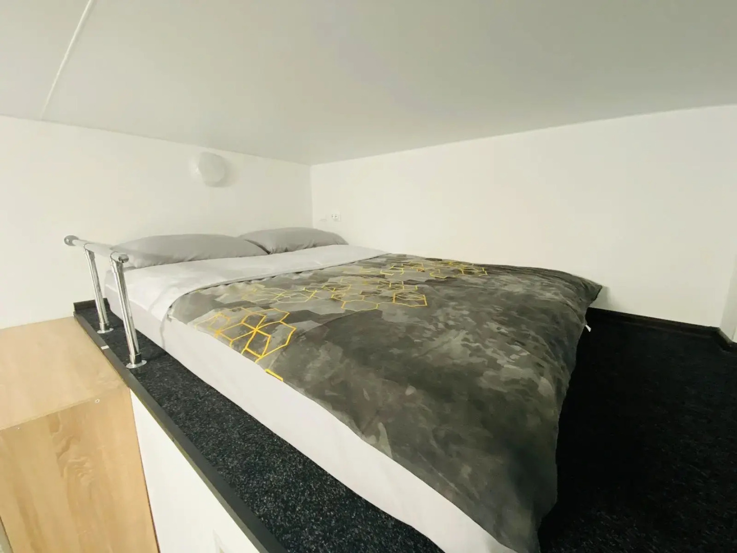 Апартаменты Нижний Ораниенбаум (310)