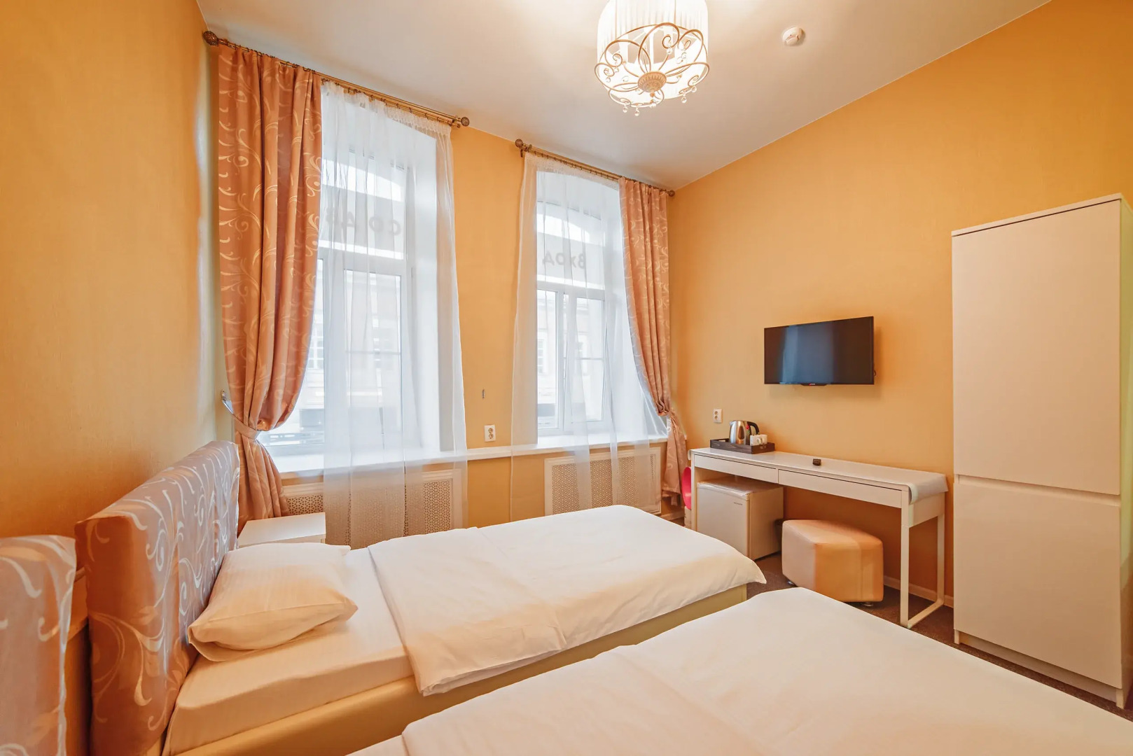 Отель Горький